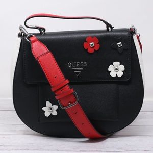 New Guess shoulder bag